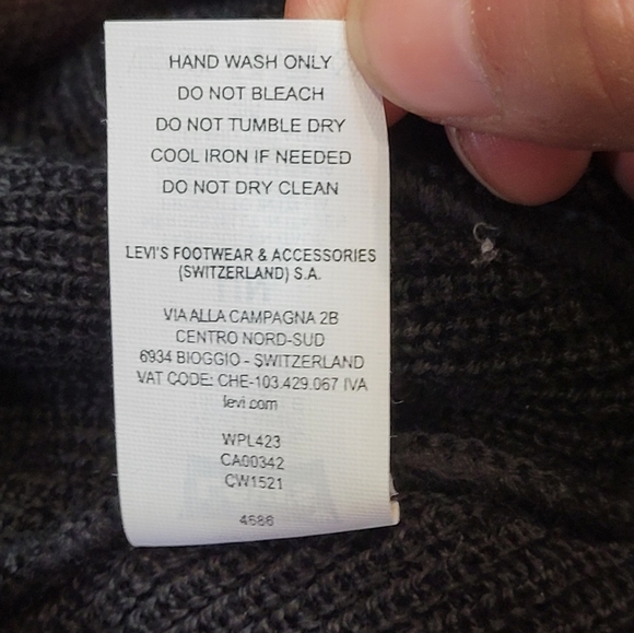 (NWT) LEVI STRAUSS MADE IN ITALY WINTER HAT 100%WOOL SOLID BLACK ONE SIZE - Picture 3 of 10